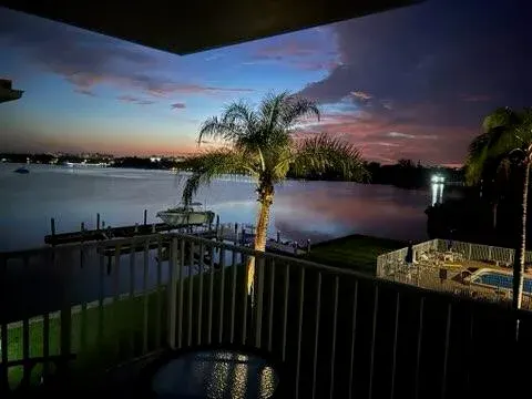 311 E Ocean Avenue 309, Lantana, FL 33462