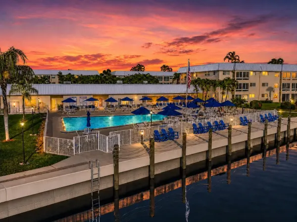 25 Colonial Club Drive 101, Boynton Beach, FL 33435