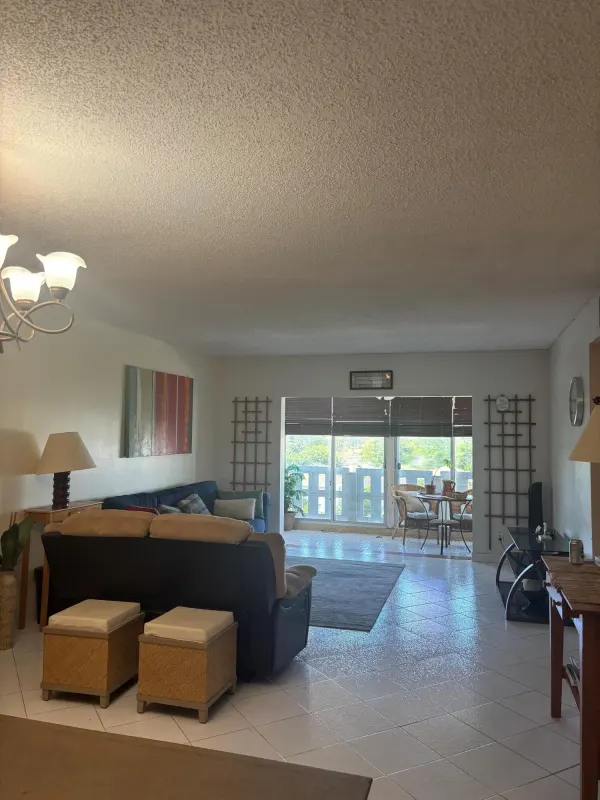 4350 Hillcrest Drive 704, Hollywood, FL 33021