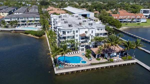 2678 N Federal Highway #13, Boynton Beach, FL 33435