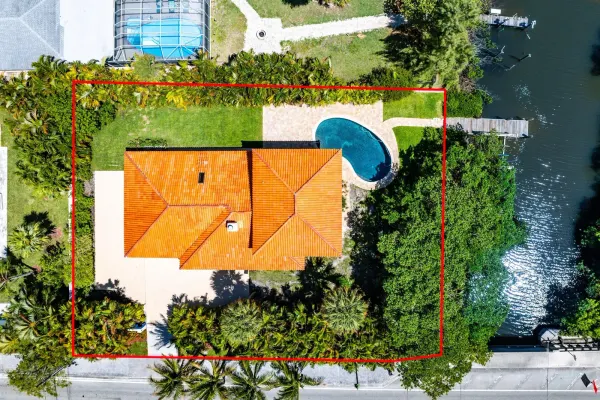 359 E Ocean Avenue, Lantana, FL 33462