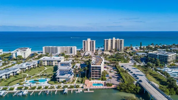 225 Beach Road Road 303, Tequesta, FL 33469