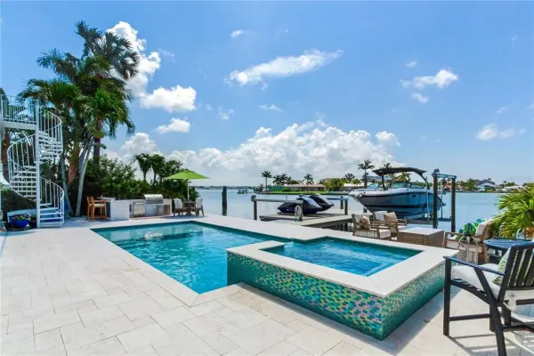 17081 Dolphin Drive, North Redington Beach, FL, 33708