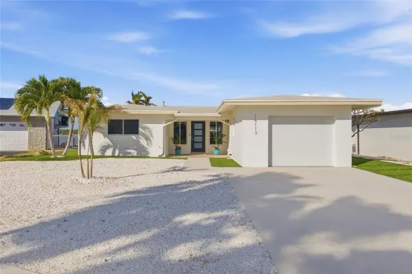 16113 5th Street E, Redington Beach, FL, 33708