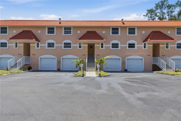 12482 Capri Circle N, Unit 4, Treasure Island, FL, 33706