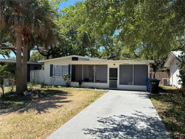 25 6th Avenue SE, Largo, FL, 33771