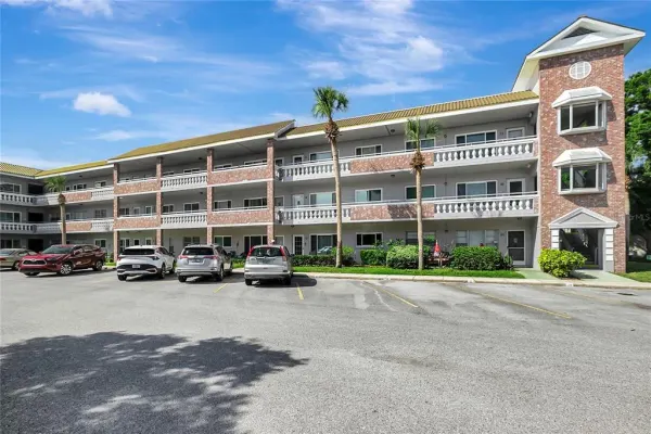 2461 Rhodesian Drive, Unit 73, Clearwater, FL, 33763