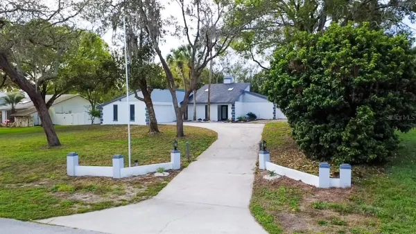 7984 Floral Drive, Weeki Wachee, FL, 34607