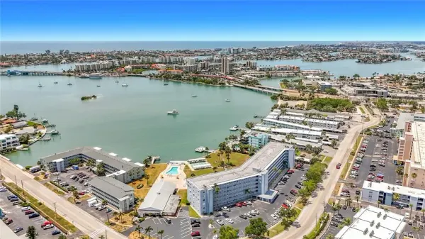 1868 Shore Drive S, Unit 503, South Pasadena, FL, 33707