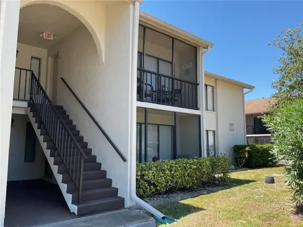 2687 Pine Ridge Way S, Unit H1, Palm Harbor, FL, 34684
