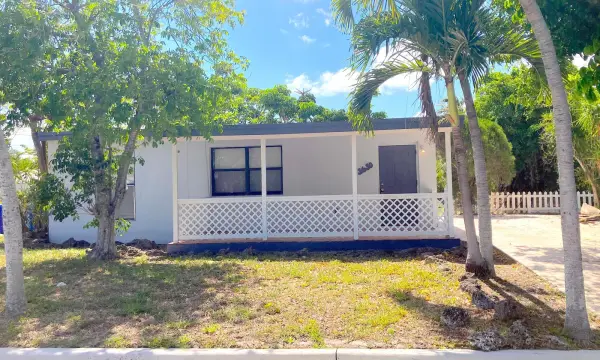 Address Withheld, West Park, FL 33023
